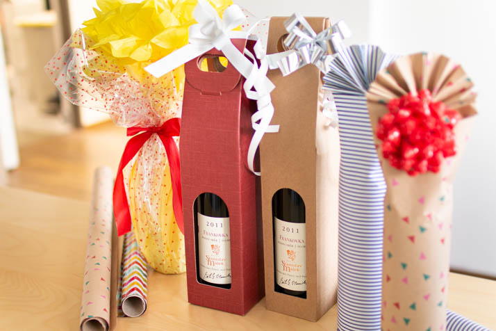 Nápady, jak zabalit víno jako dárek